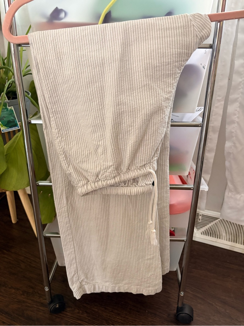 Brandy Melville striped pants